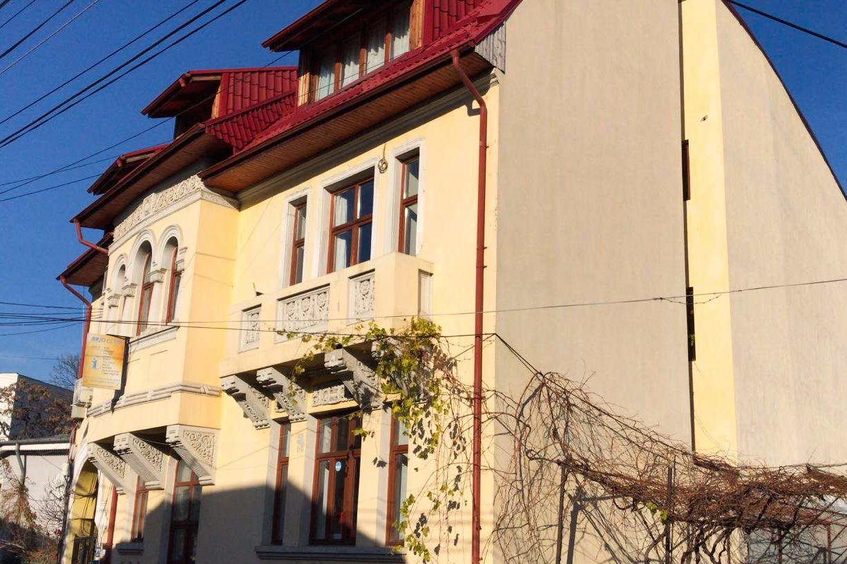 Cozy Flat In Villa Near Old Town Бухарест Екстер'єр фото